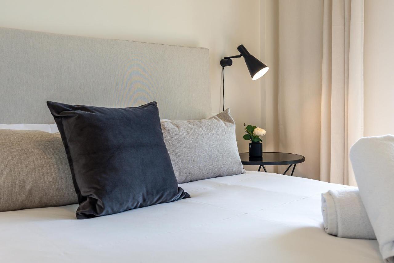 Vacation Marbella I Top 1 Puerto Banus Sea Front Rental, Renovated Exterior foto
